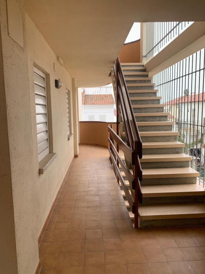 Apartamento De Playa En Santa Margarita. Roses Eksteriør bilde