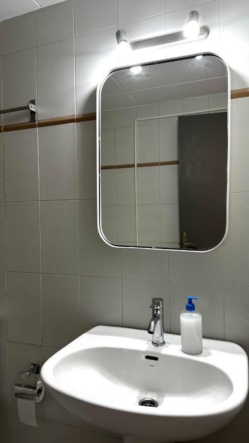 Apartamento De Playa En Santa Margarita. Roses Eksteriør bilde